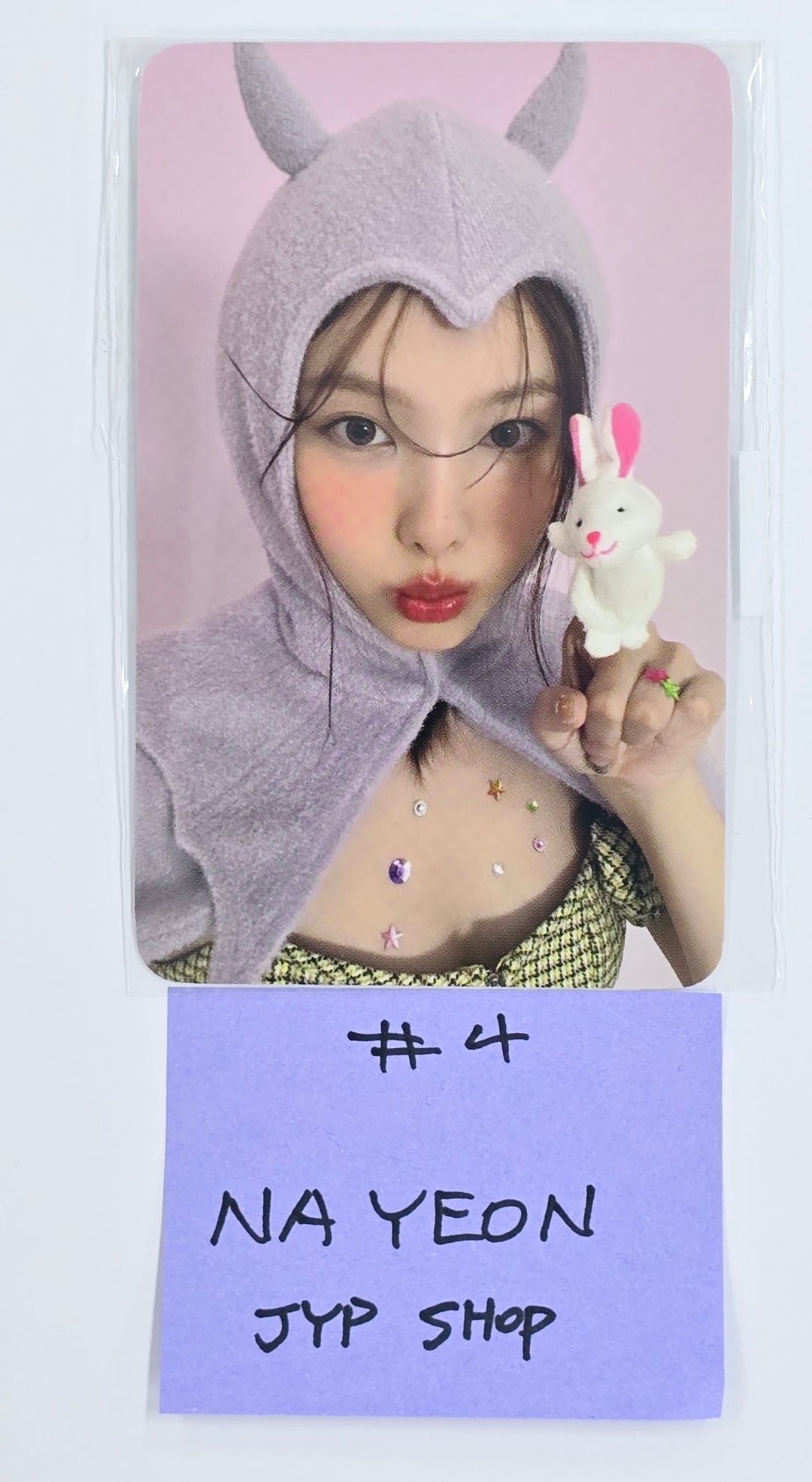 Nayeon (Of Twice) "Yes, I am Nayeon" - Photobook JYP Shop Pre-Order Benefit Photocard [25.2.26]