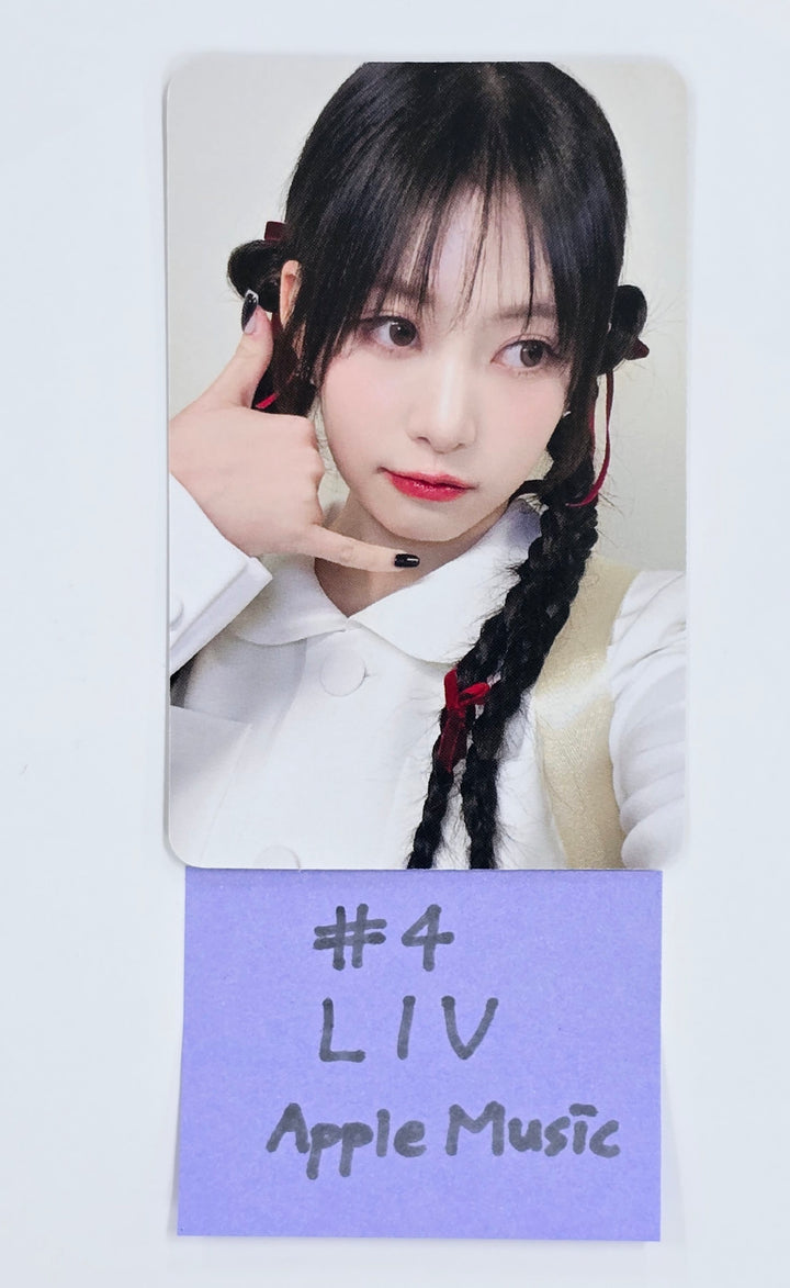 RESCENE "Glow Up" - Apple Music Fansign Event Photocard [25.2.26]