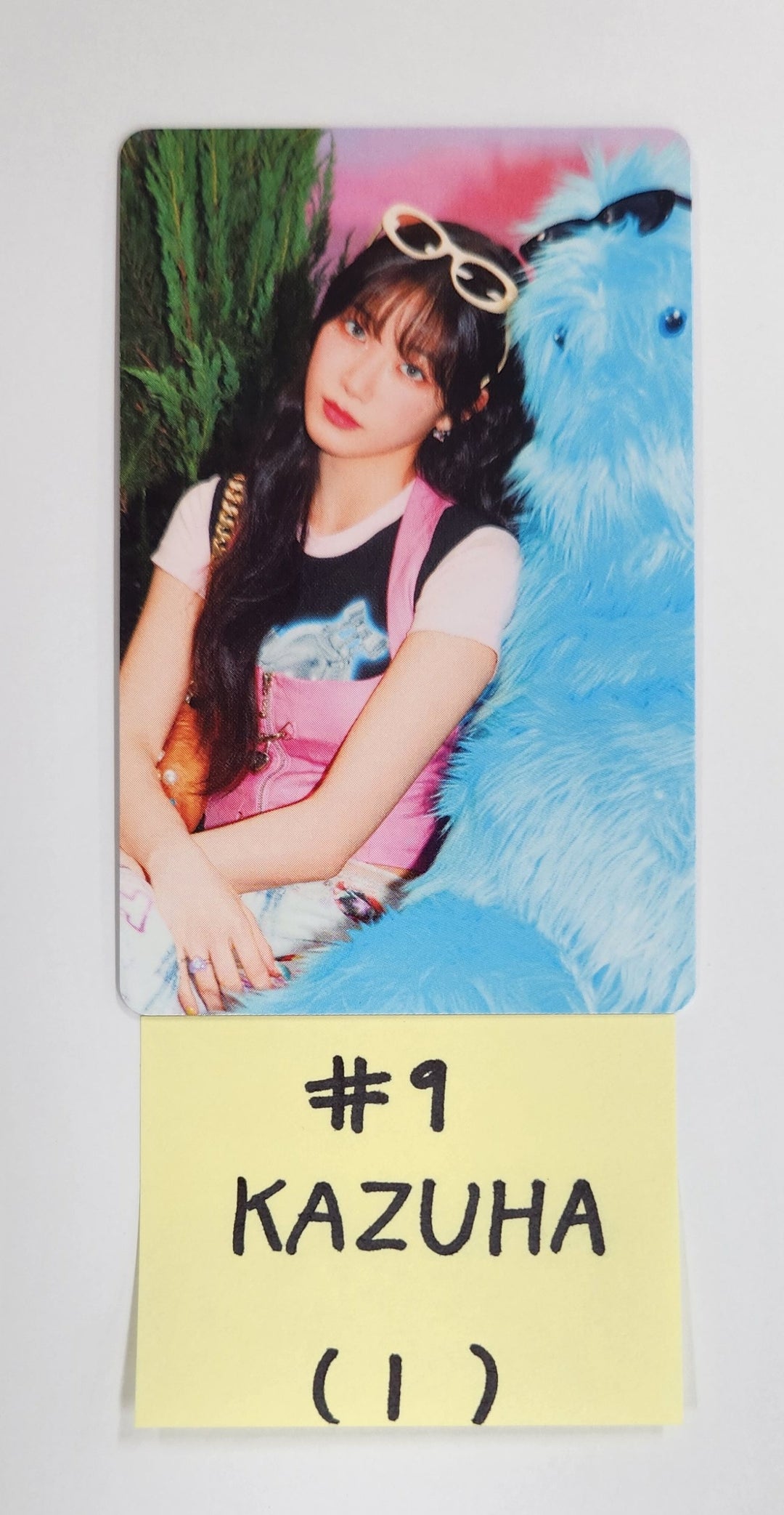 Lesserafim "CRAZY" JAPAN - Official Photocard [25.3.5]