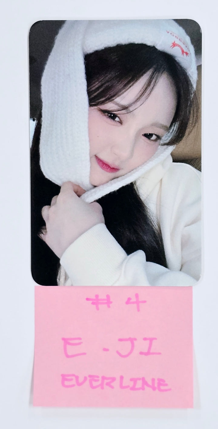 ICHILLIN "Get Ready With Me" 2025 Season's Greetings - Everline Fansign Event Photocard [25.3.5]