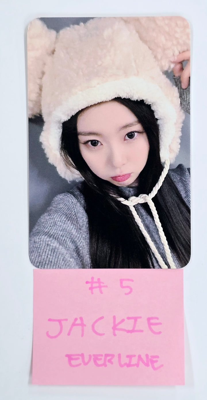 ICHILLIN "Get Ready With Me" 2025 Season's Greetings - Everline Fansign Event Photocard [25.3.5]