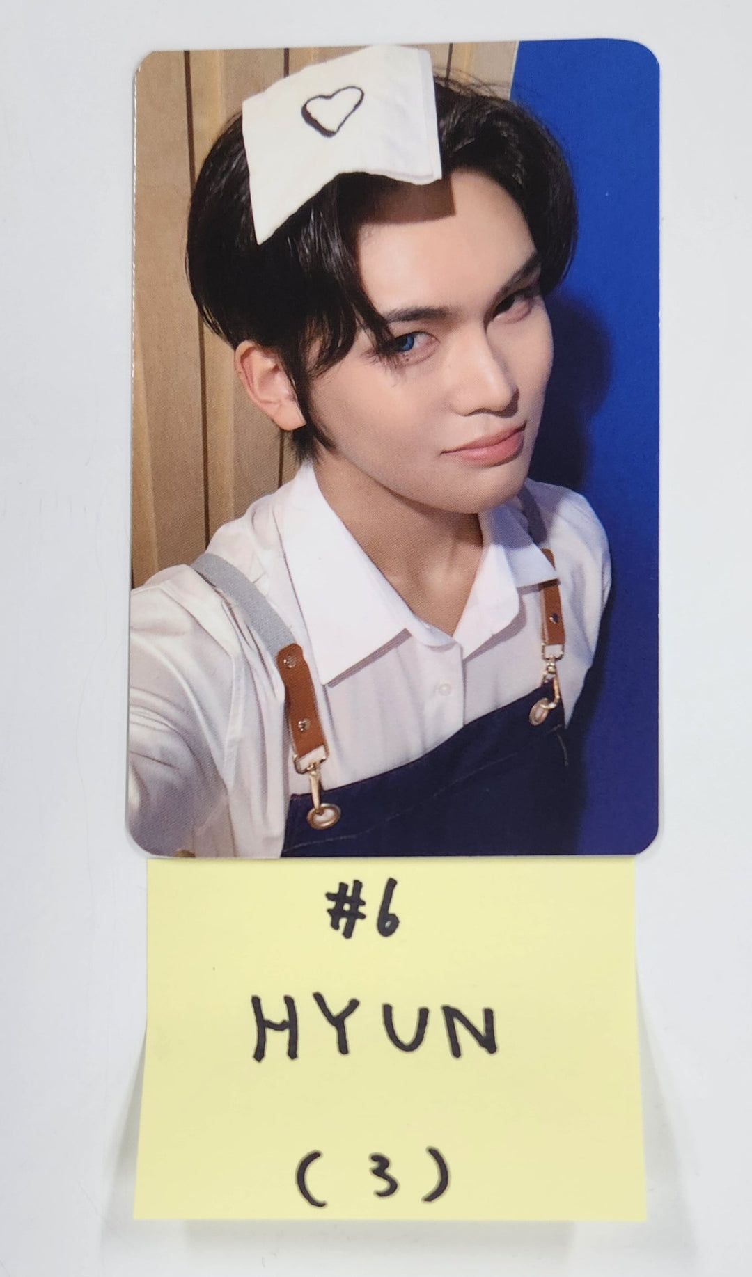 XLOV - 2025 Official Trading Photocard [25.3.5]