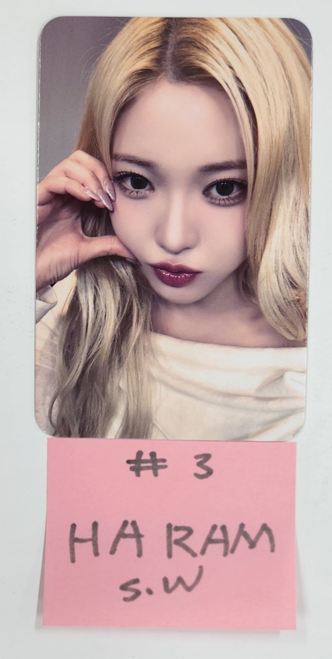 Billlie "Of All Have Lost" - Soundwave Fansign Event Photocard [25.3.10]