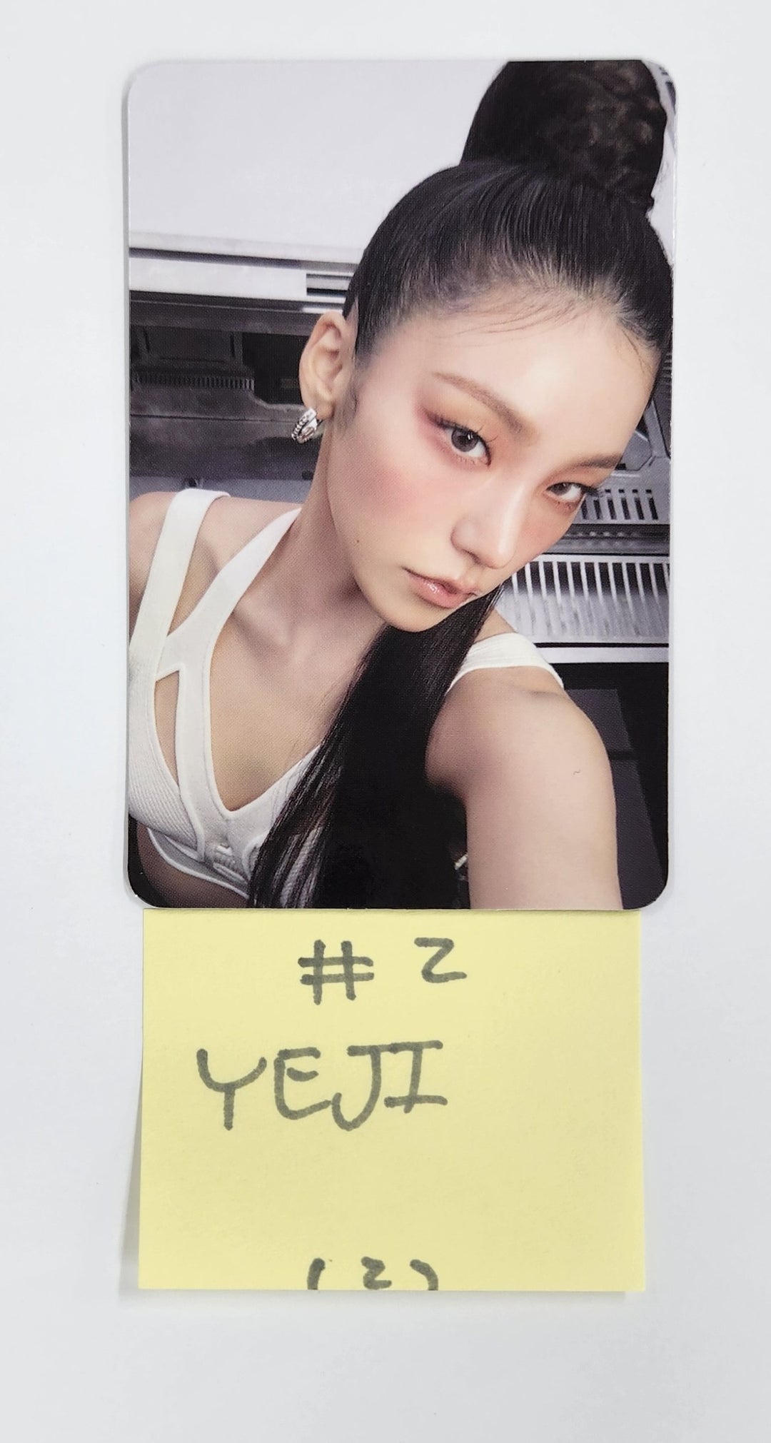 YEJI (Of ITZY) "Air" - Official Photocard (Restocked) [25.3.11]