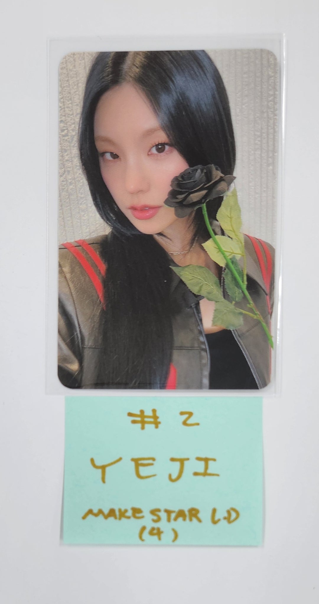 YEJI (Of ITZY) "Air" - Makestar Lucky Draw Event Photocard [25.3.11]