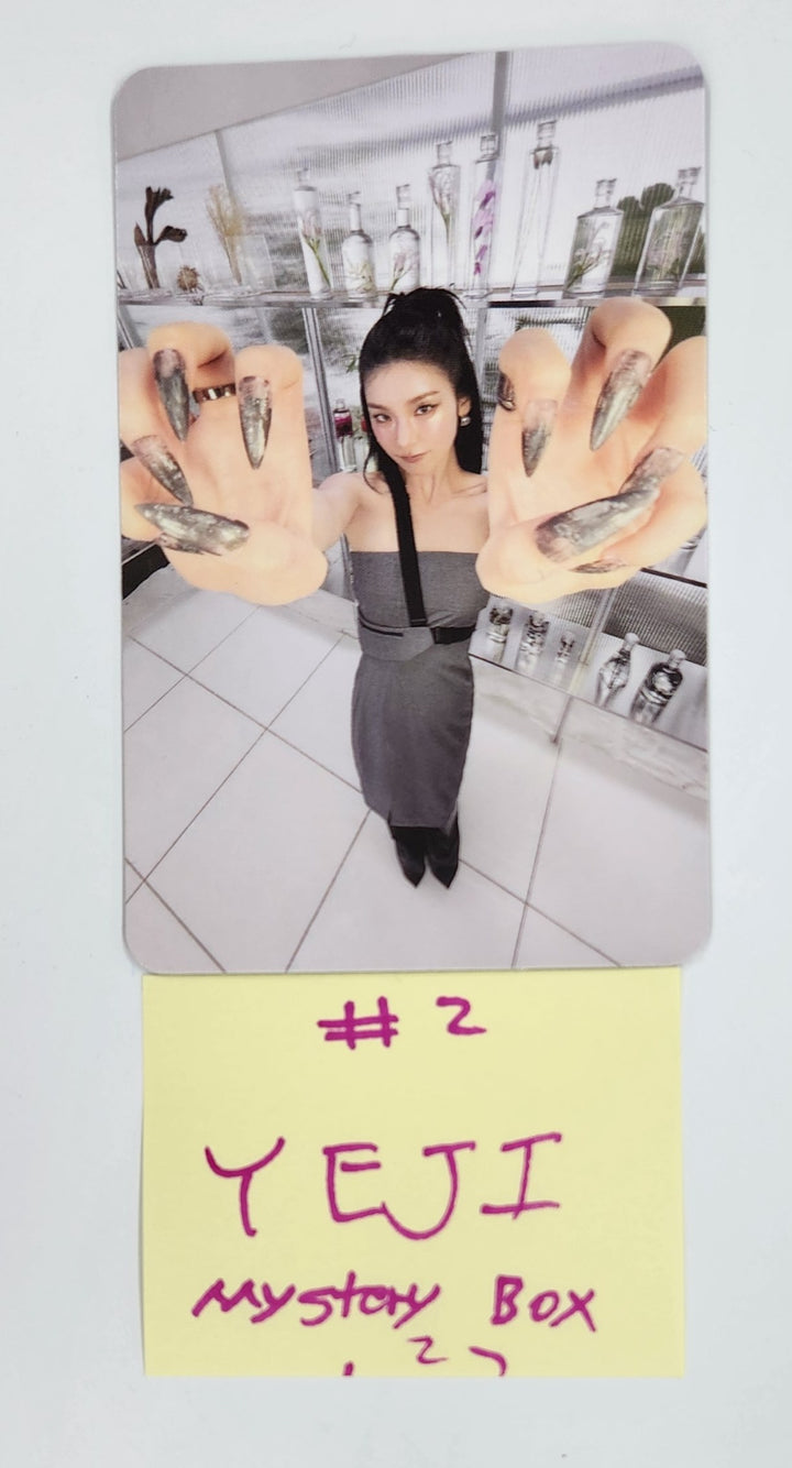 YEJI (Of ITZY) "Air" - Official Photocard [Mystery Box Ver.] [25.3.12]