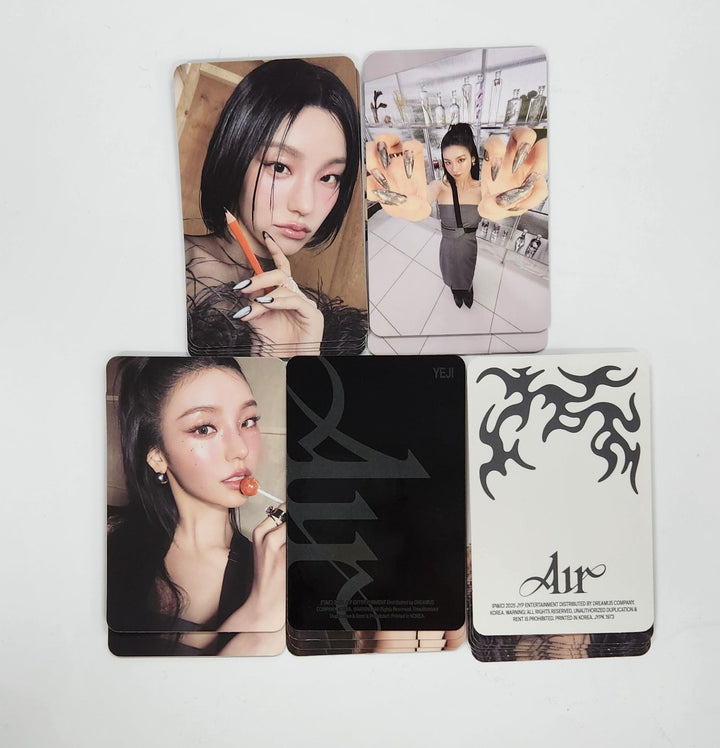 YEJI (Of ITZY) "Air" - Official Photocard [Mystery Box Ver.] [25.3.12]