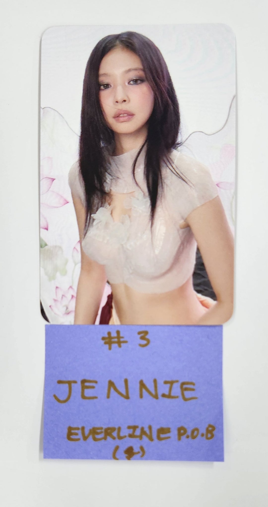 Jennie (Of Black Pink) "Mantra" - Everline Pre-Order Benefit Photocard [25.3.12]