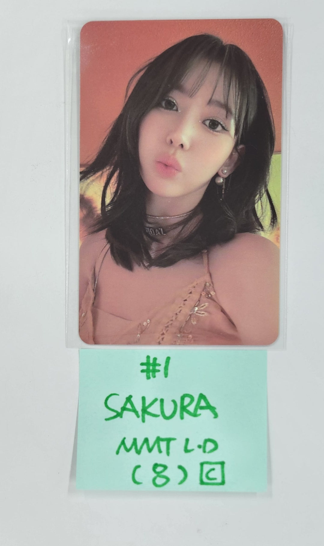 Le Sserafim "Hot" - MMT Lucky Draw Event Photocard [Compact Ver.] [25.3.14]