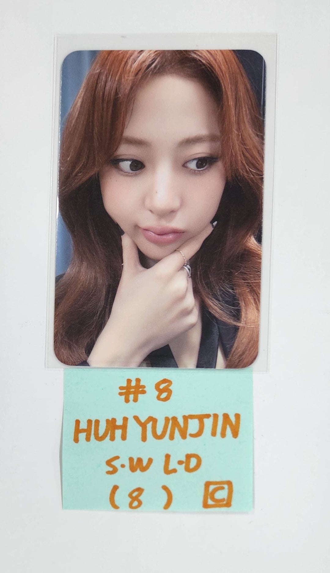 Le Sserafim "Hot" - Soundwave Lucky Draw Event Photocard [Stadard & Compact Ver.] [25.3.14]