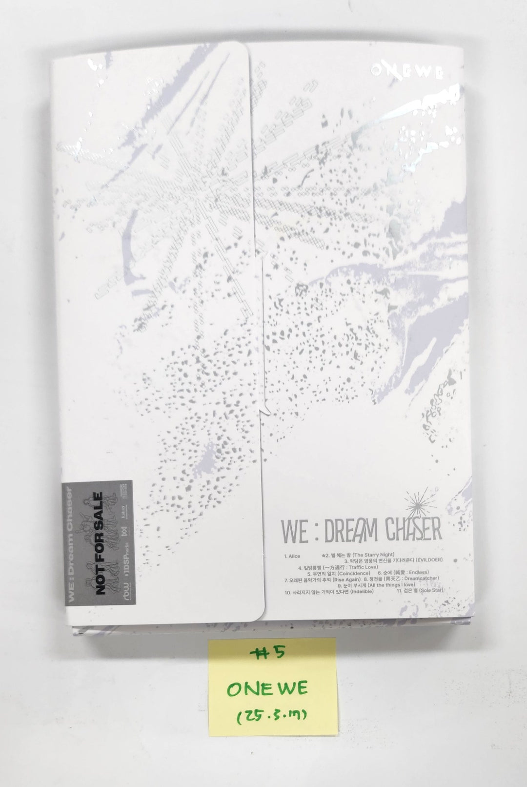 ONEWE "WE : Dream Chaser" - Hand Autographed(Signed) Promo Album [25.3.17]