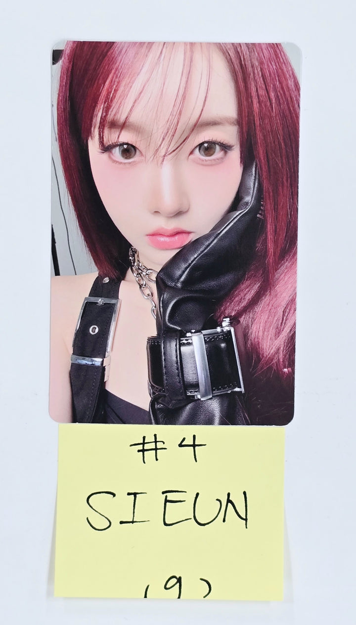 STAYC "S" - Official Photocard [25.3.20]