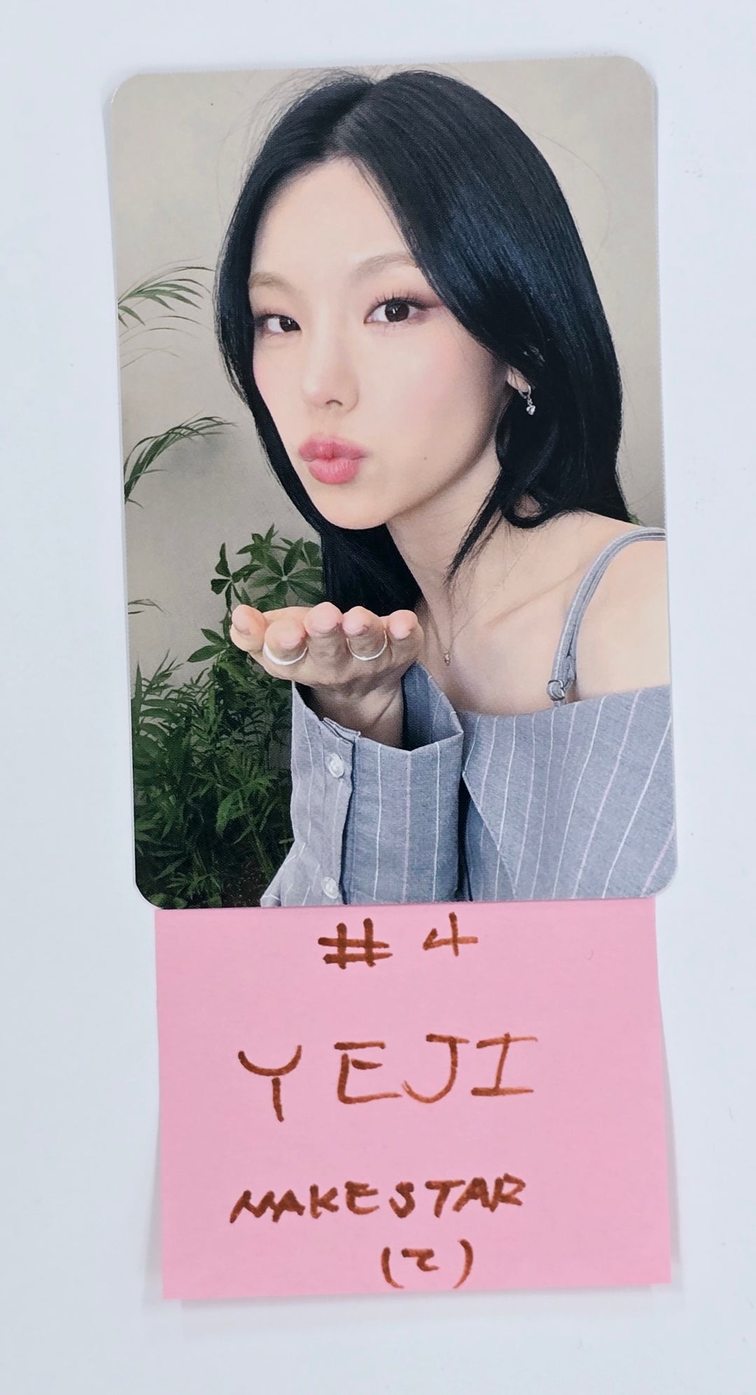 YEJI (Of ITZY) "Air" - Makestar Pre-Order Benefit Photocard [25.3.21]