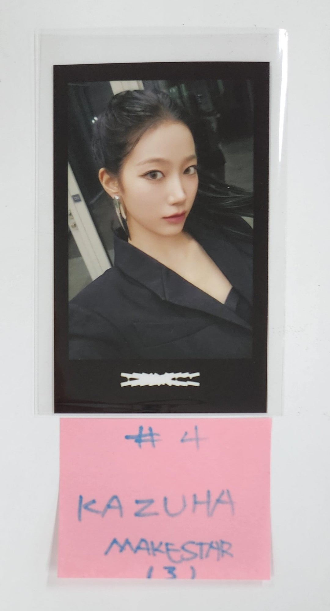 Le Sserafim "Hot" - Makestar Pre-Order Benefit Photocard [25.3.21]