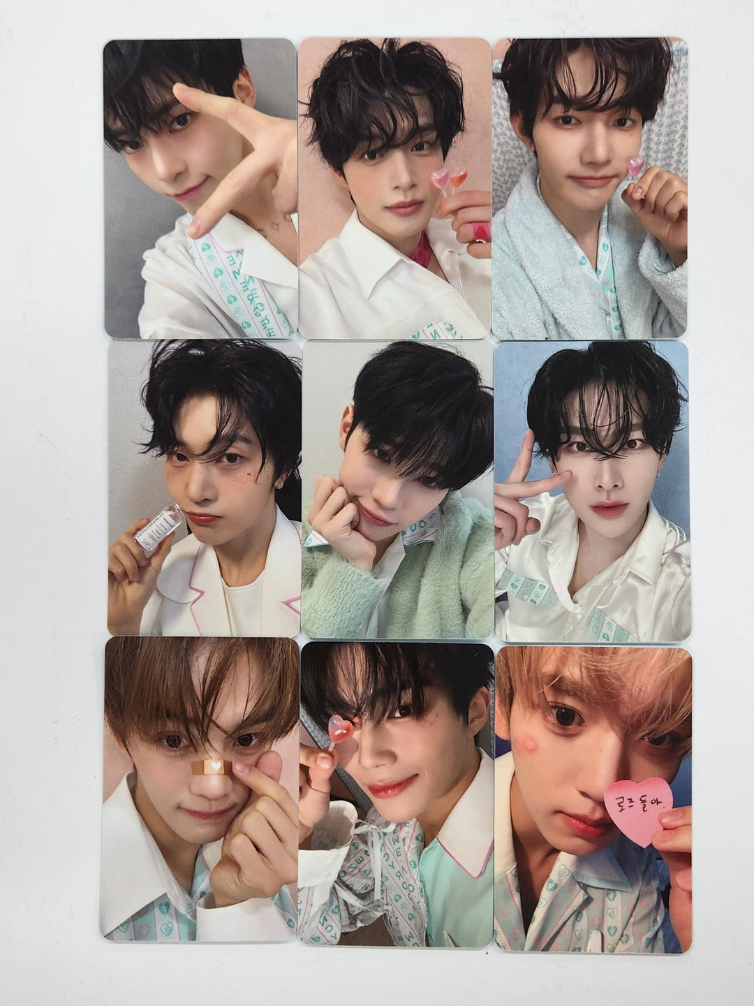 ZEROBASEONE "𝗕𝗟𝗨𝗘 𝗣𝗔𝗥𝗔𝗗𝗜𝗦𝗘" The 5th Mini Album - Apple Music Fansign Event Photocard Round 2 [Photobook Ver.] [25.3.21]