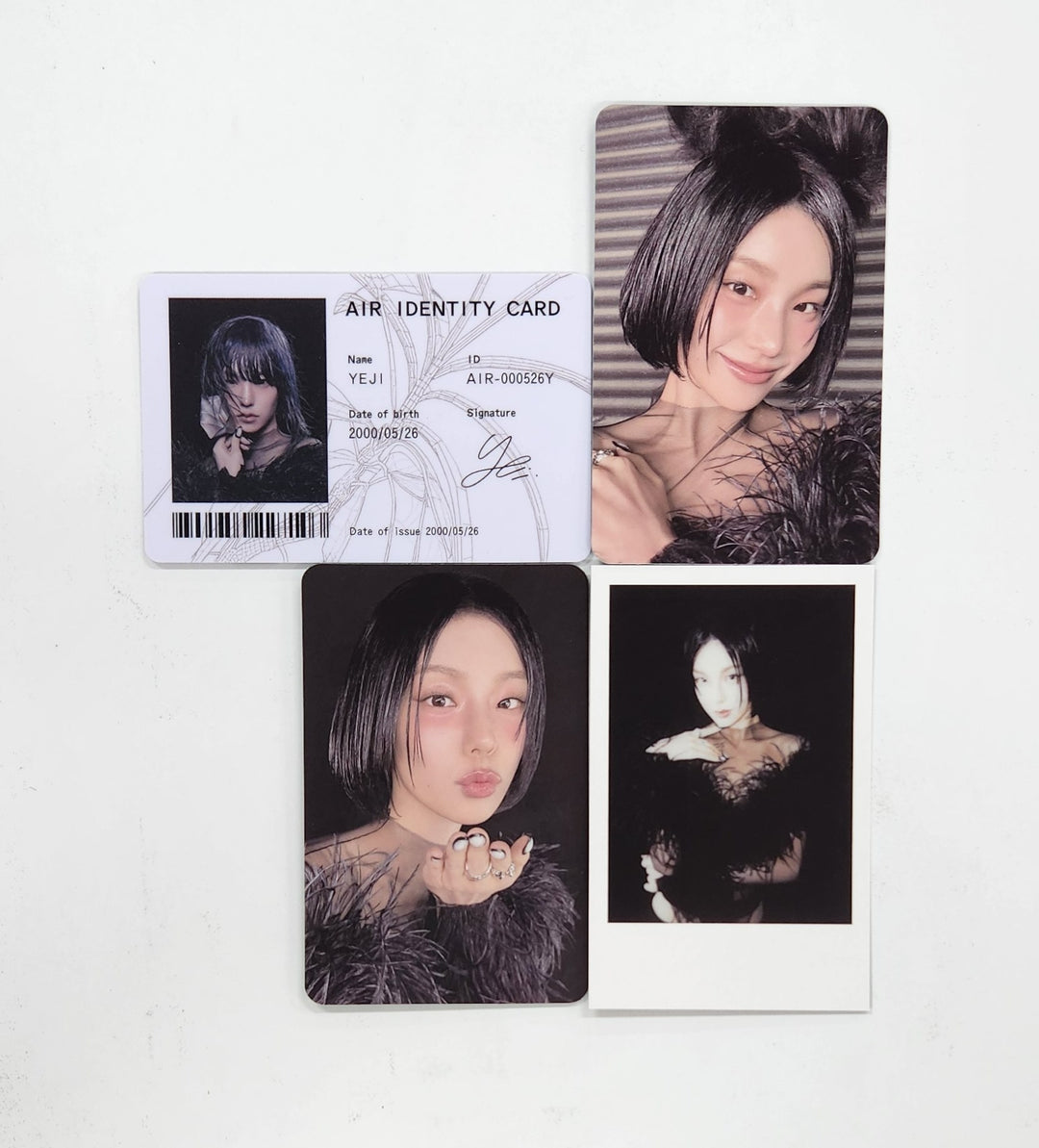 YEJI (Of ITZY) "Air" - Official Photocard [OXYGEN Ver.] [25.3.21]