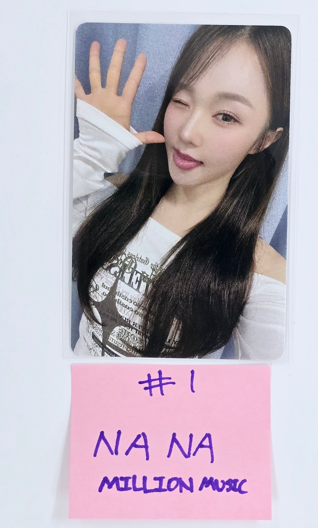 Wooah "Unframed" - Million Music Fansign Event Photocard Round 2 [25.3.25]