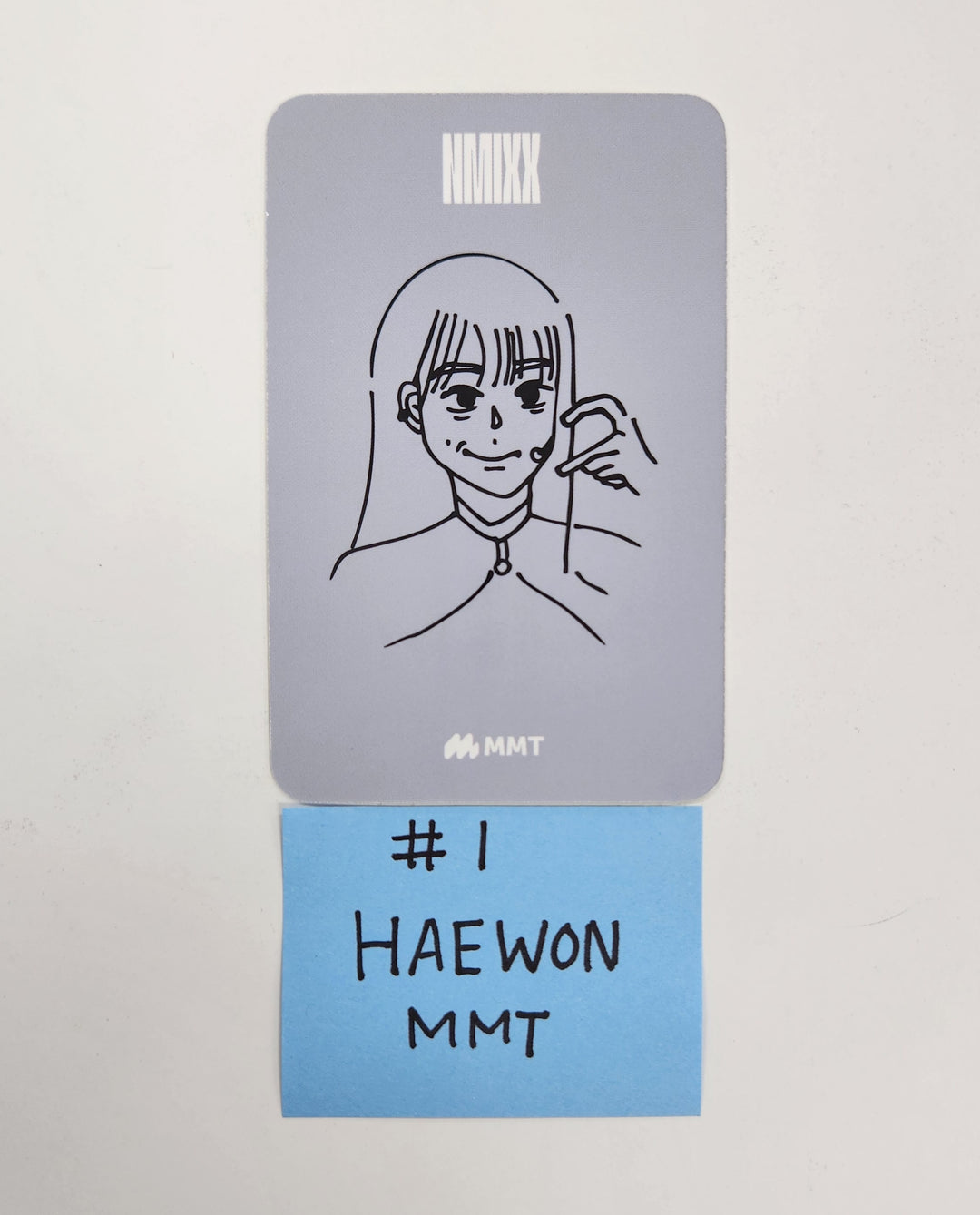 HAEWON& KYUJIN (Of NMIXX) "Fe3O4: FORWARD" - Hand Autographed(Signed) Photocard [25.04.15]
