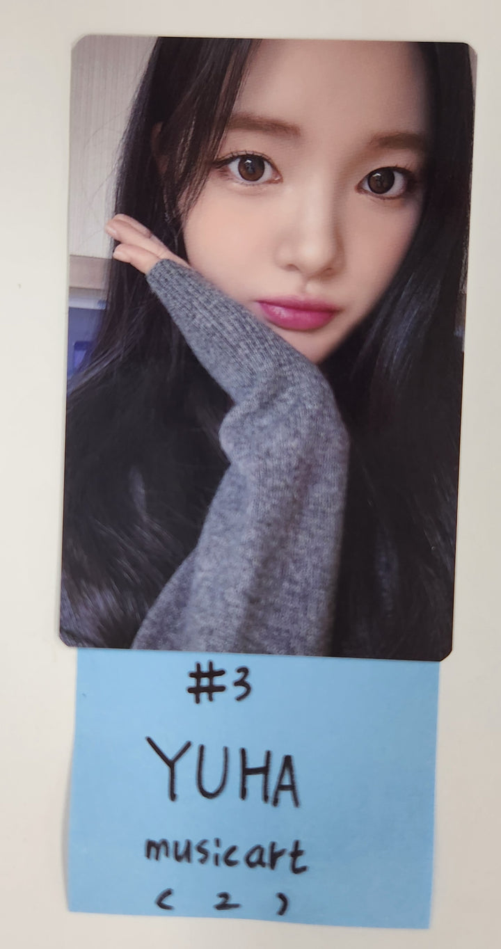 Hearts2Hearts "The Chase" - Music Art Fansign Event Photocard Round 4 [25.4.15]