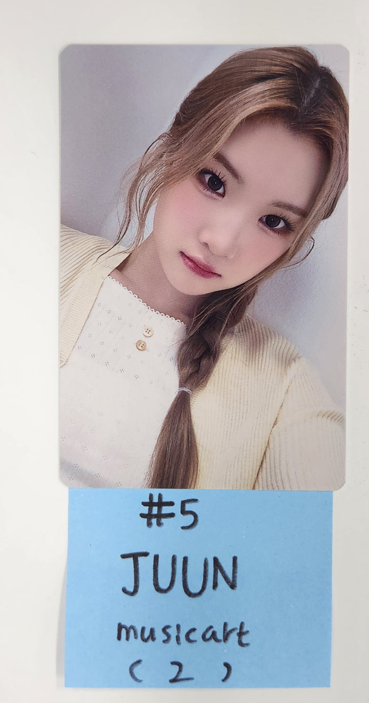 Hearts2Hearts "The Chase" - Music Art Fansign Event Photocard Round 4 [25.4.15]