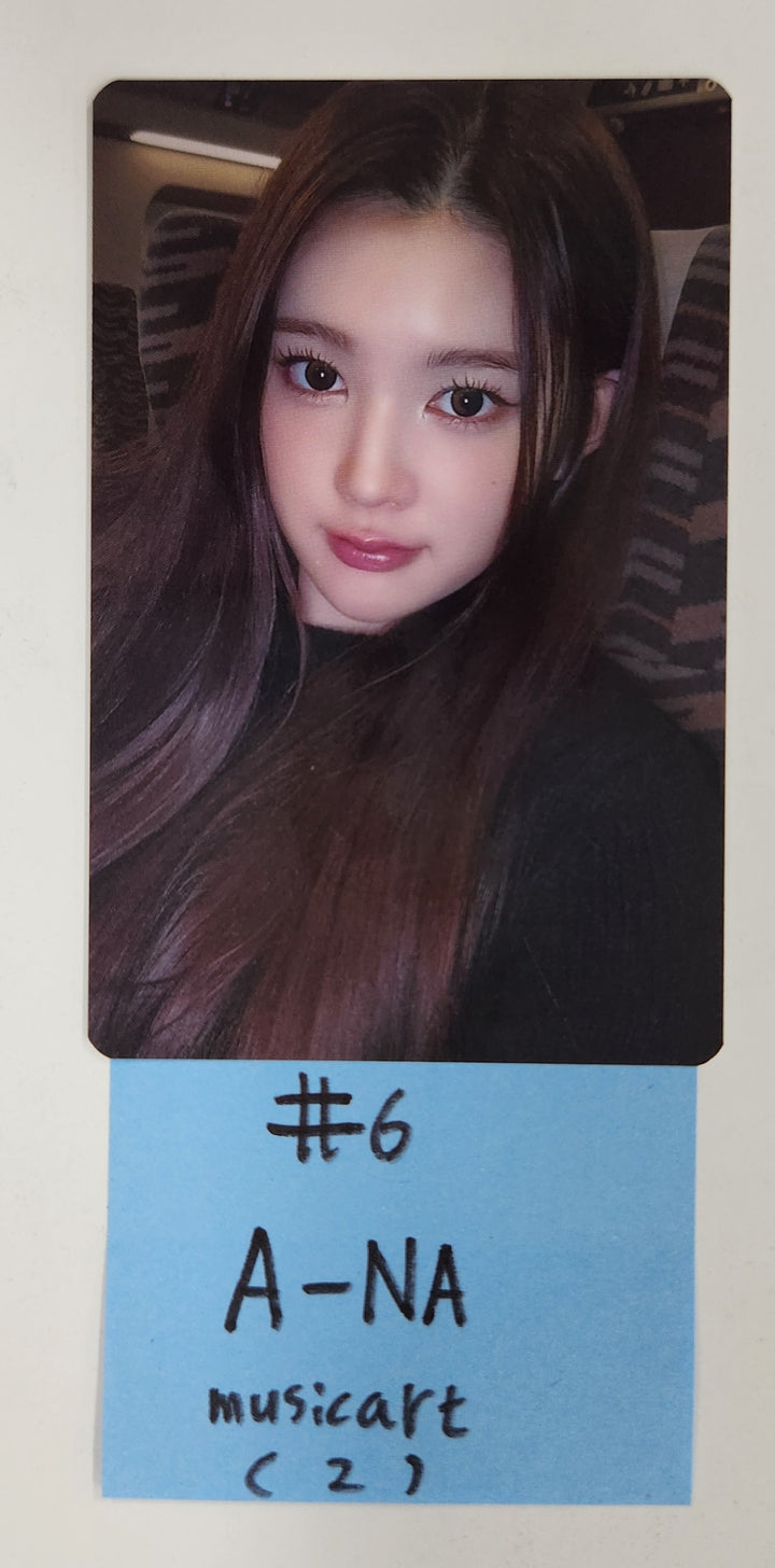 Hearts2Hearts "The Chase" - Music Art Fansign Event Photocard Round 4 [25.4.15]