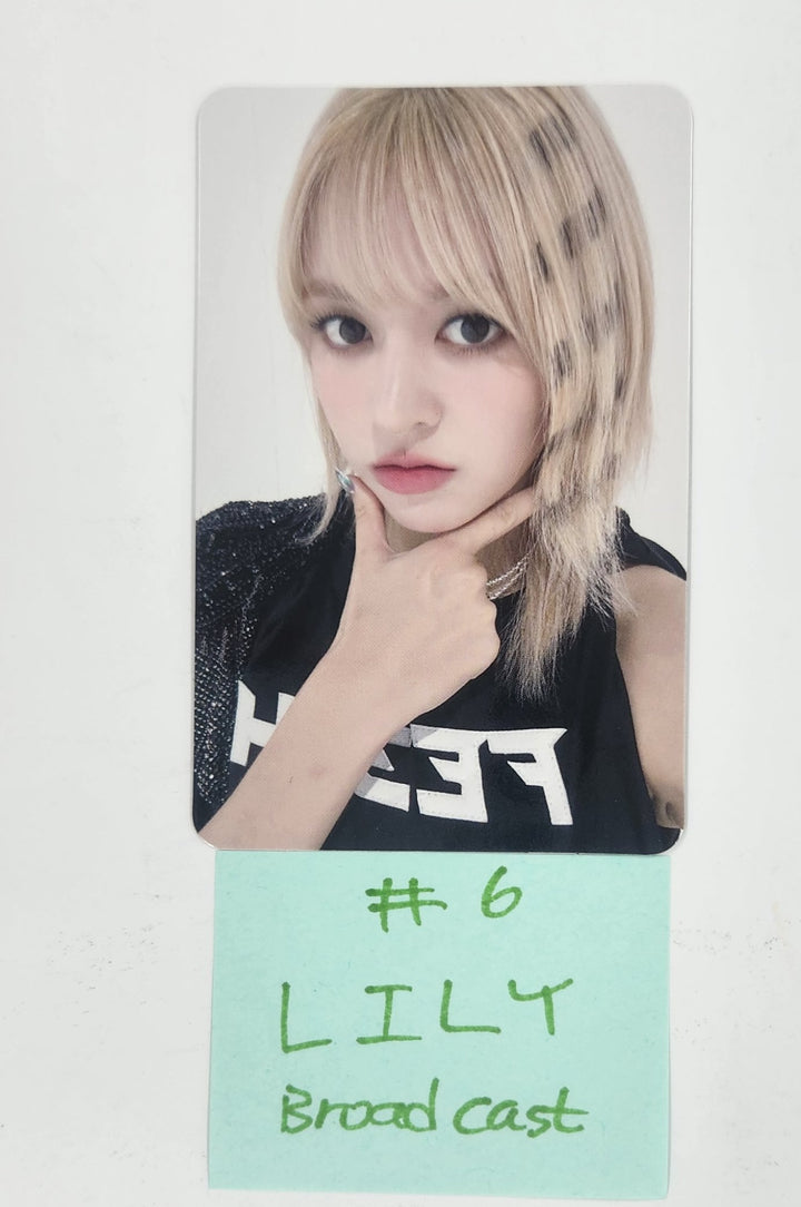 LILY (Of NMIXX) - Broadcast Photocard [25.4.17]