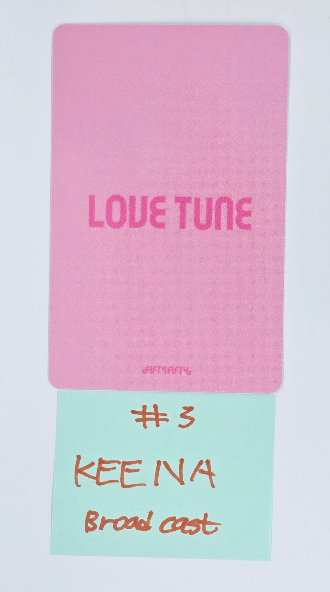 FIFTY FIFTY"Love Tune" - Broadcast Photocard [25.1.17]