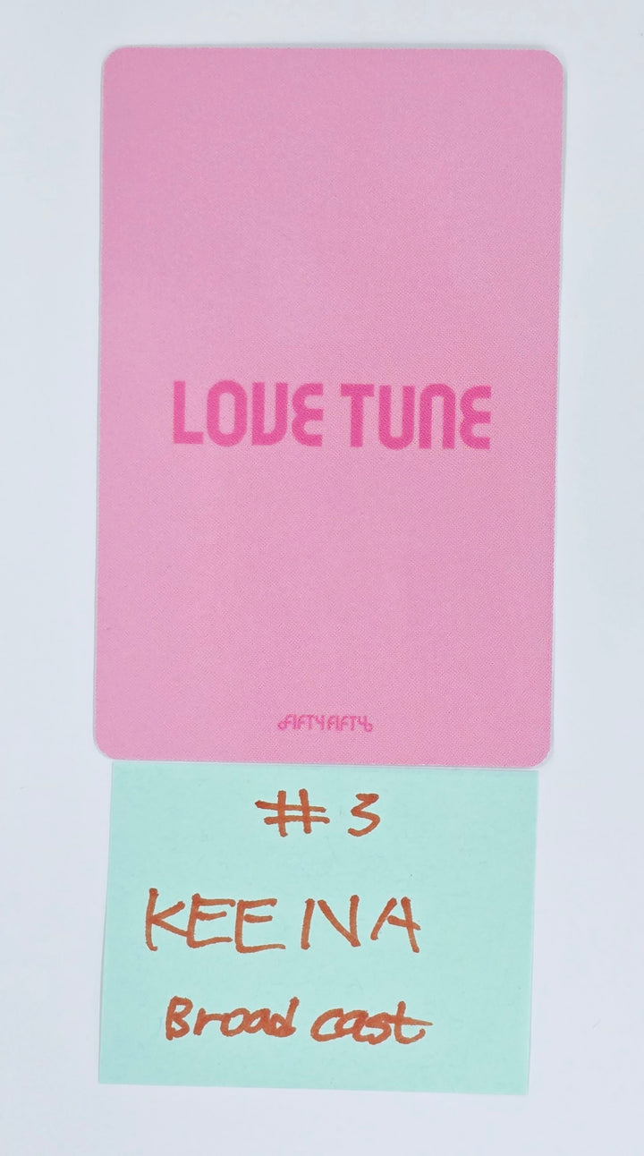 FIFTY FIFTY"Love Tune" - Broadcast Photocard [25.1.17]