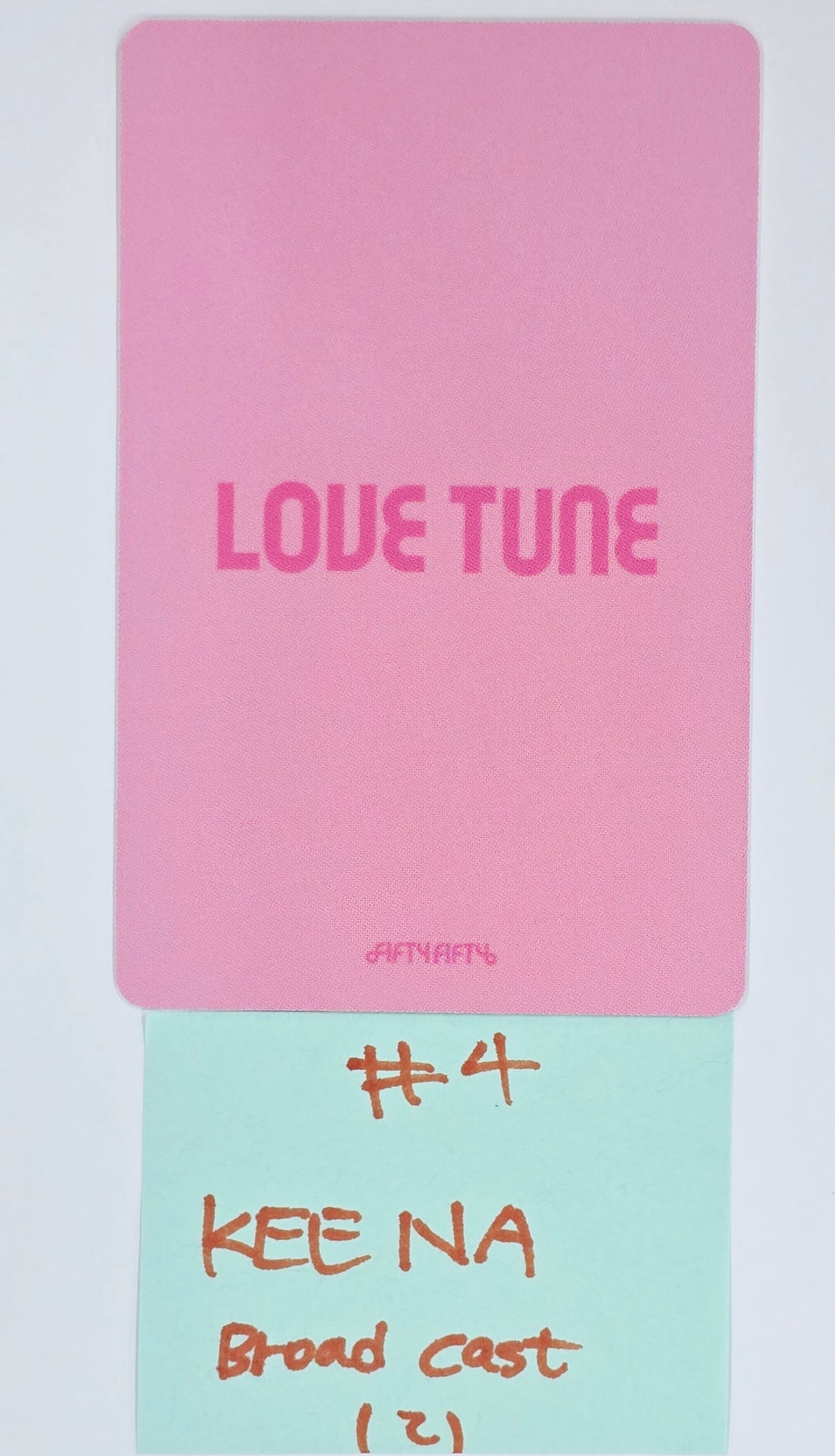 FIFTY FIFTY"Love Tune" - Broadcast Photocard [25.1.17]
