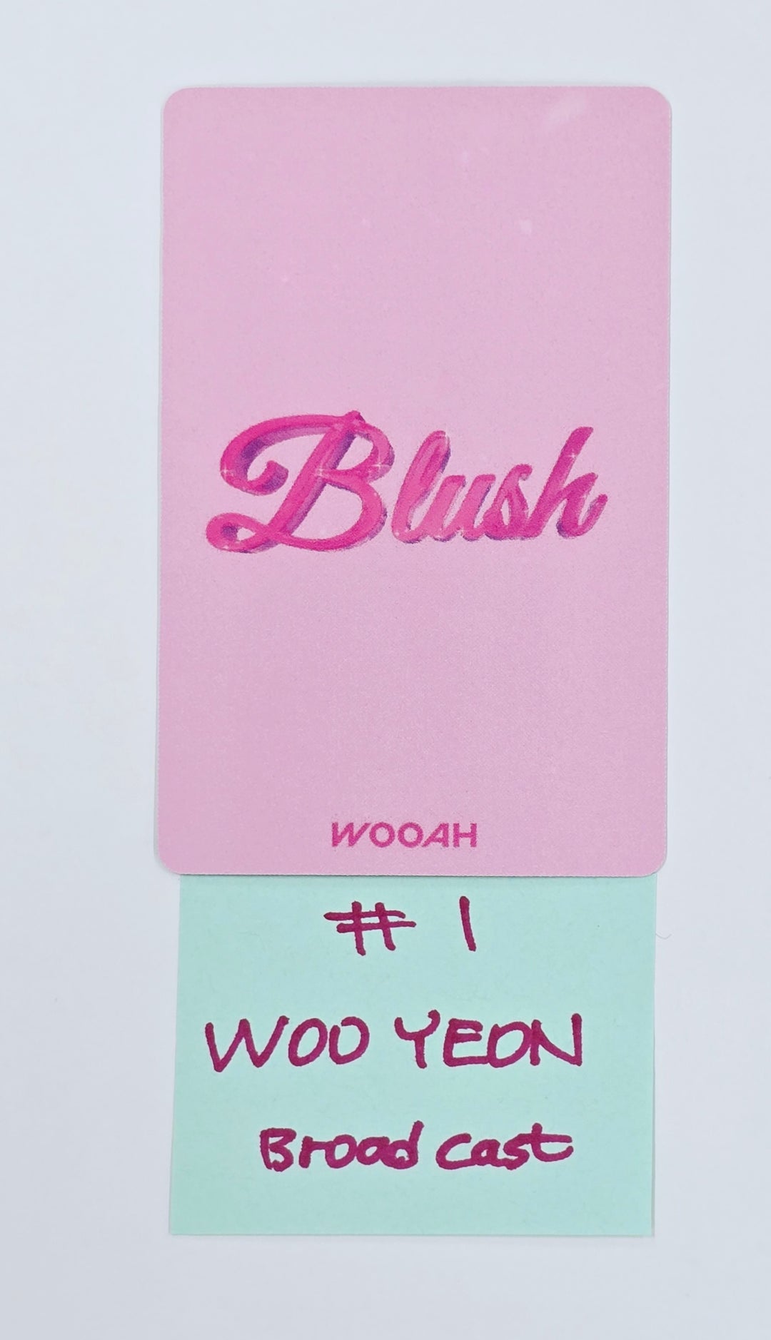 WOOAH "BLUSH" - Broadcast Photocard [25.4.17]