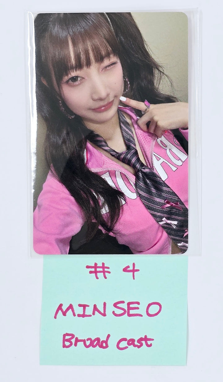 WOOAH "BLUSH" - Broadcast Photocard [25.4.17]