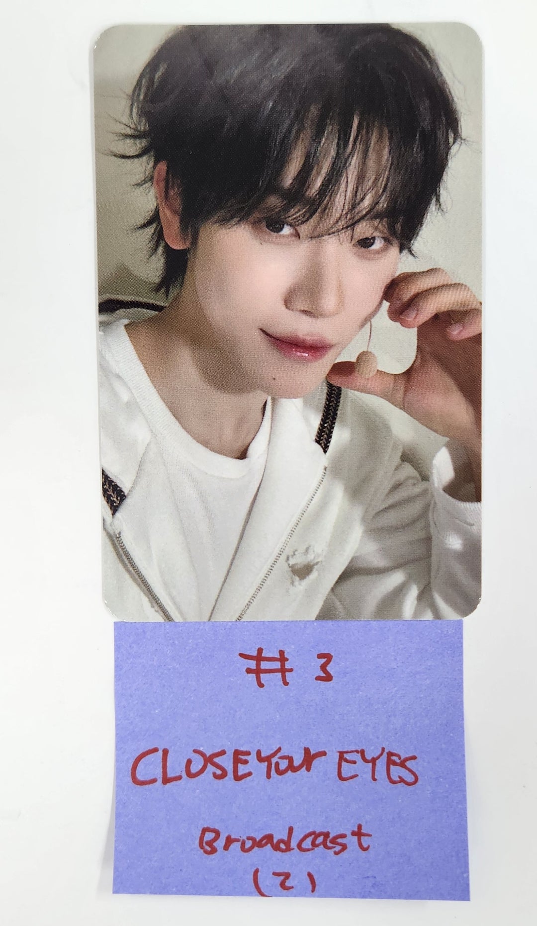 CLOSE YOUR EYES "ETERNALT" - Broadcast Photocard [25.4.28]