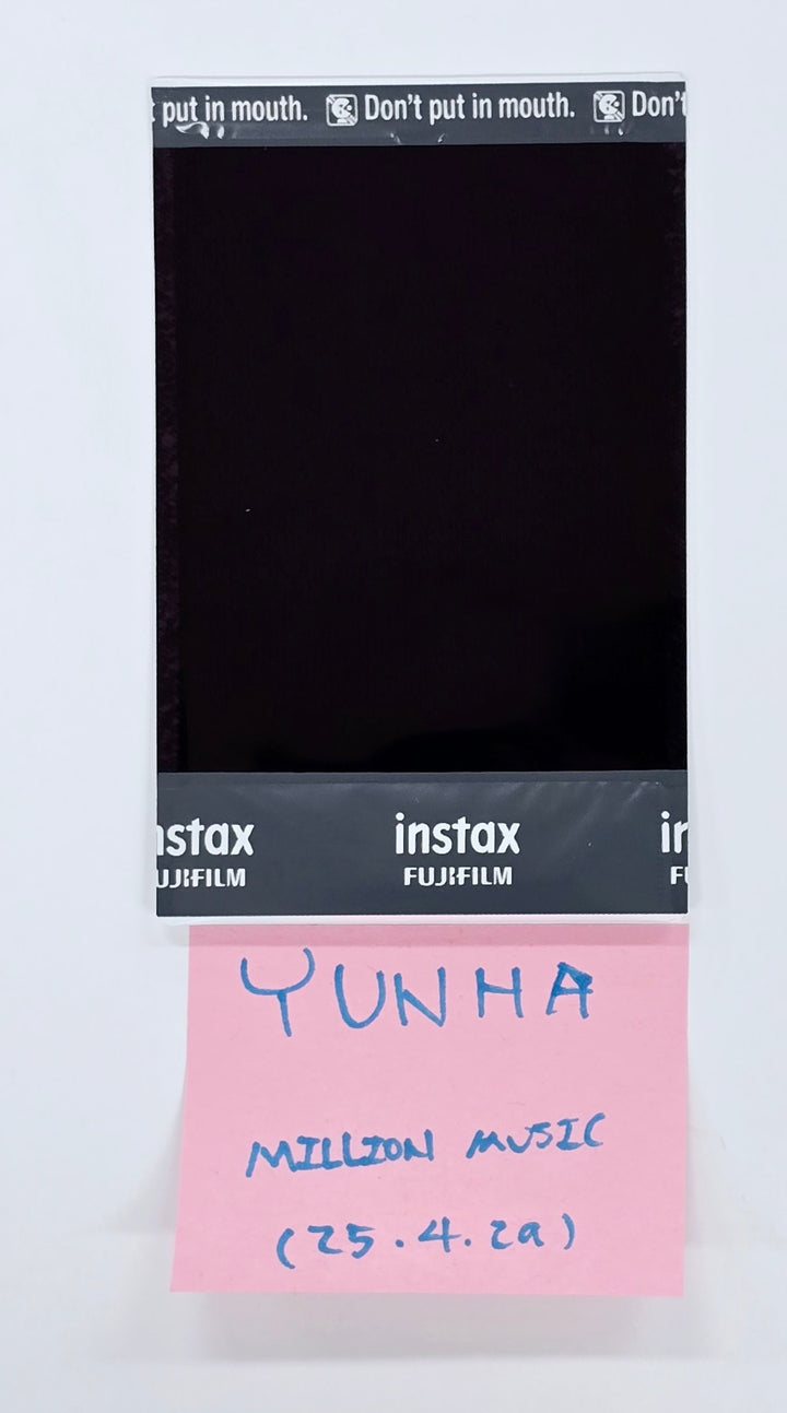 Yunha (Of UNIS) "SWICY" - Hand Autographed(Signed) Polaroid [25.4.29]