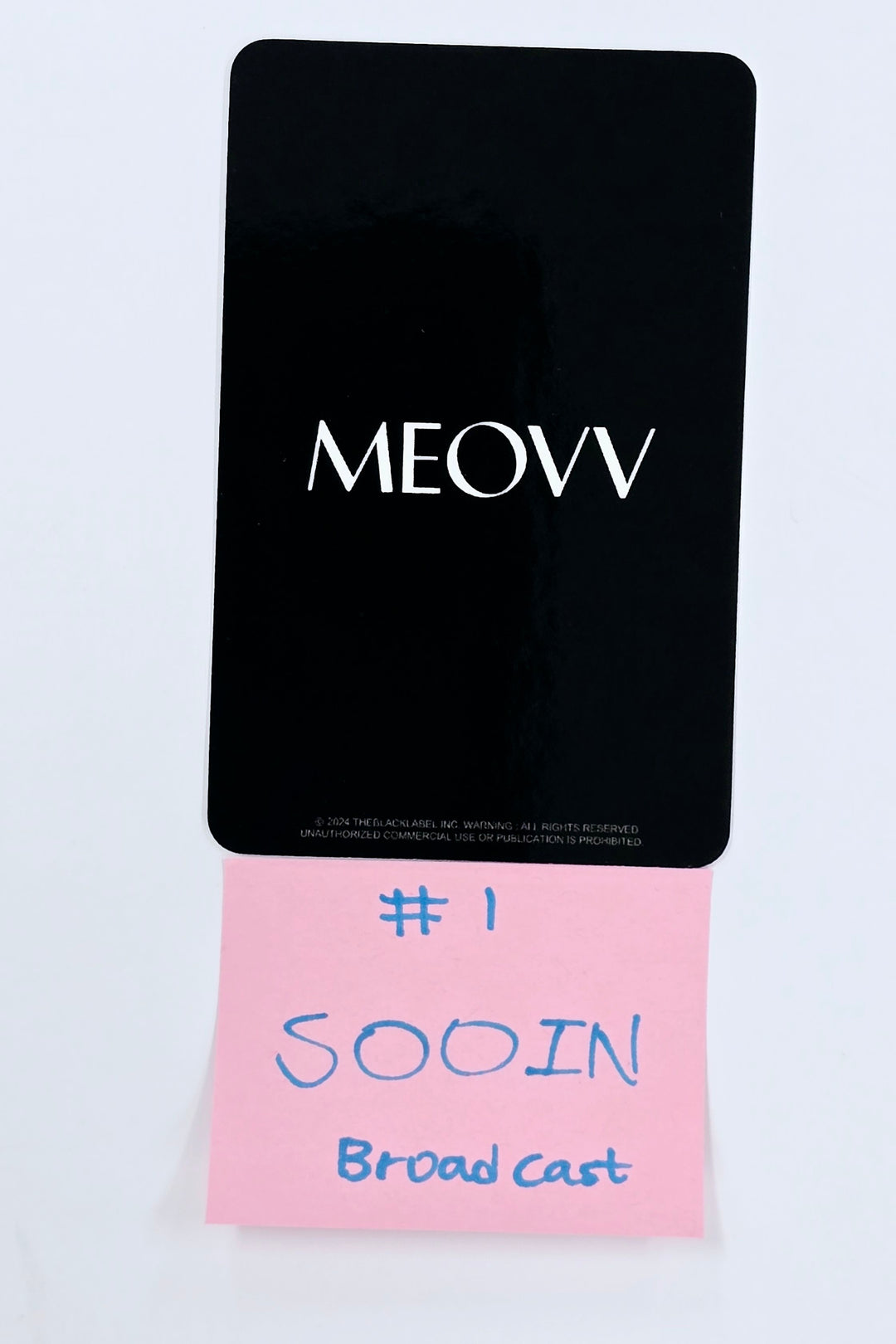 MEOVV "MEOW" - Broadcast Photocard [25.4.29]