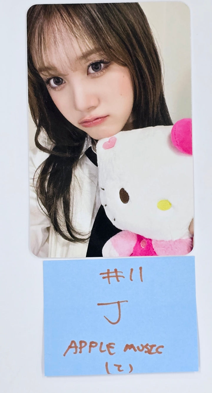 STAYC "S" - Apple Music Event Photocard [25.4.30]
