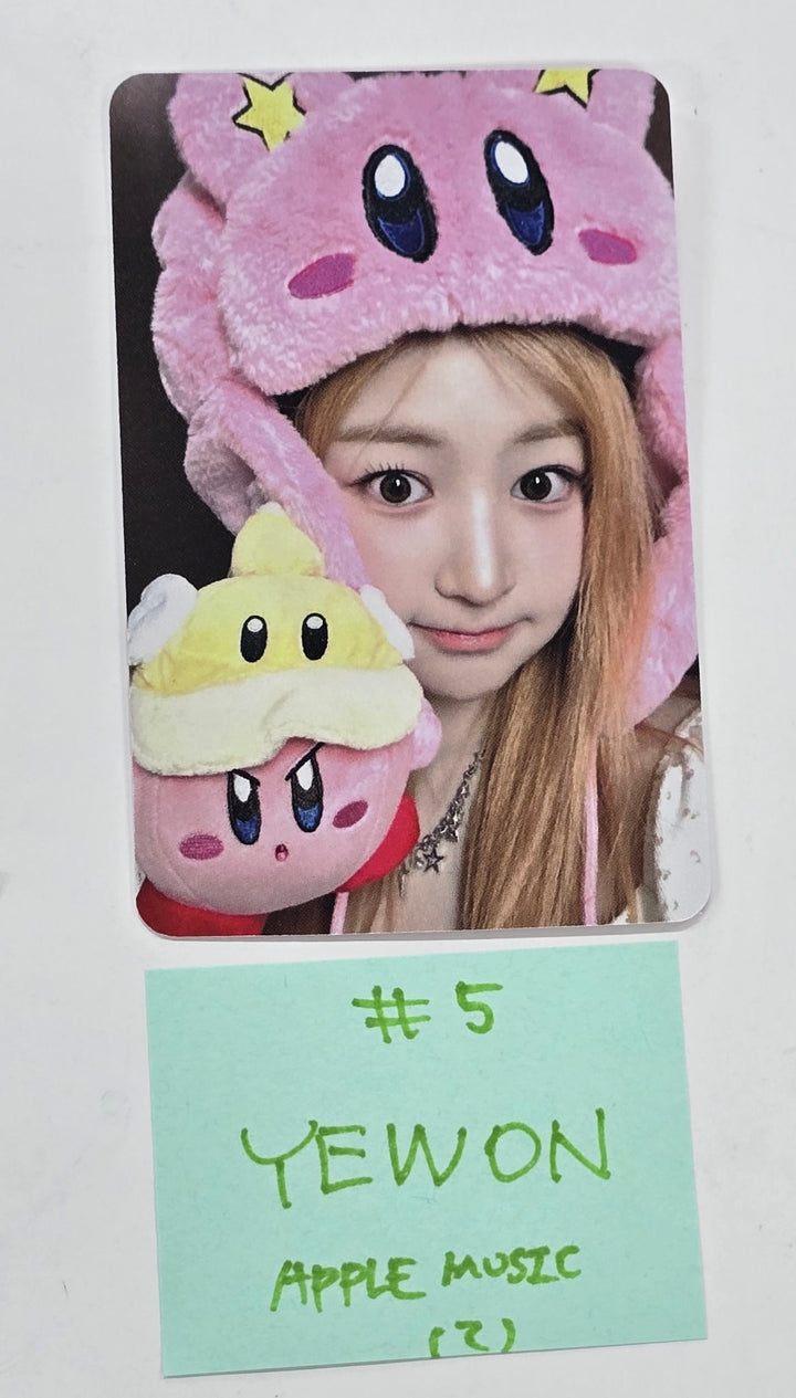 FIFTY FIFTY "Day & Night" - Apple Music Pre-Order Benefit Photocard [25.5.2]