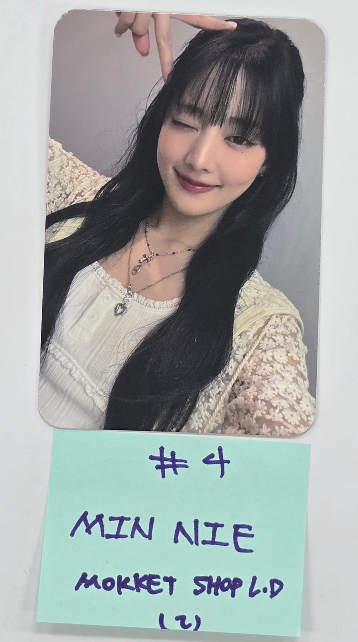 Minnie (of (G)I-DLE) "Her" - Mokket Shop Lucky Draw Event Photocard [25.5.2]