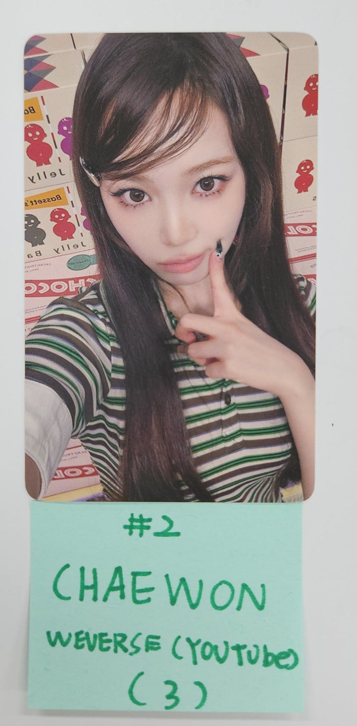 Le Sserafim "Hot" - Weverse Shop (YouTube) Gift Photocard [25.5.2]
