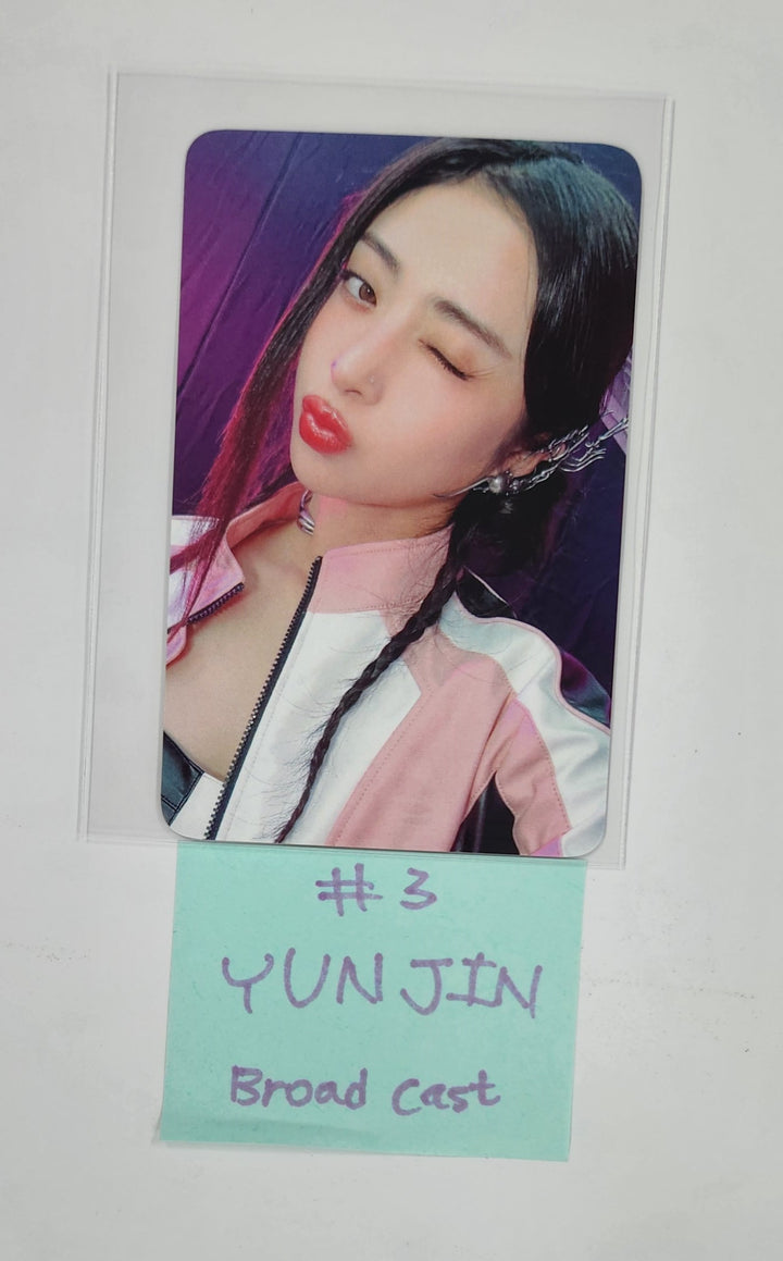 Le Sserafim "Perfect Night" - Broadcast Photocard [25.5.2]