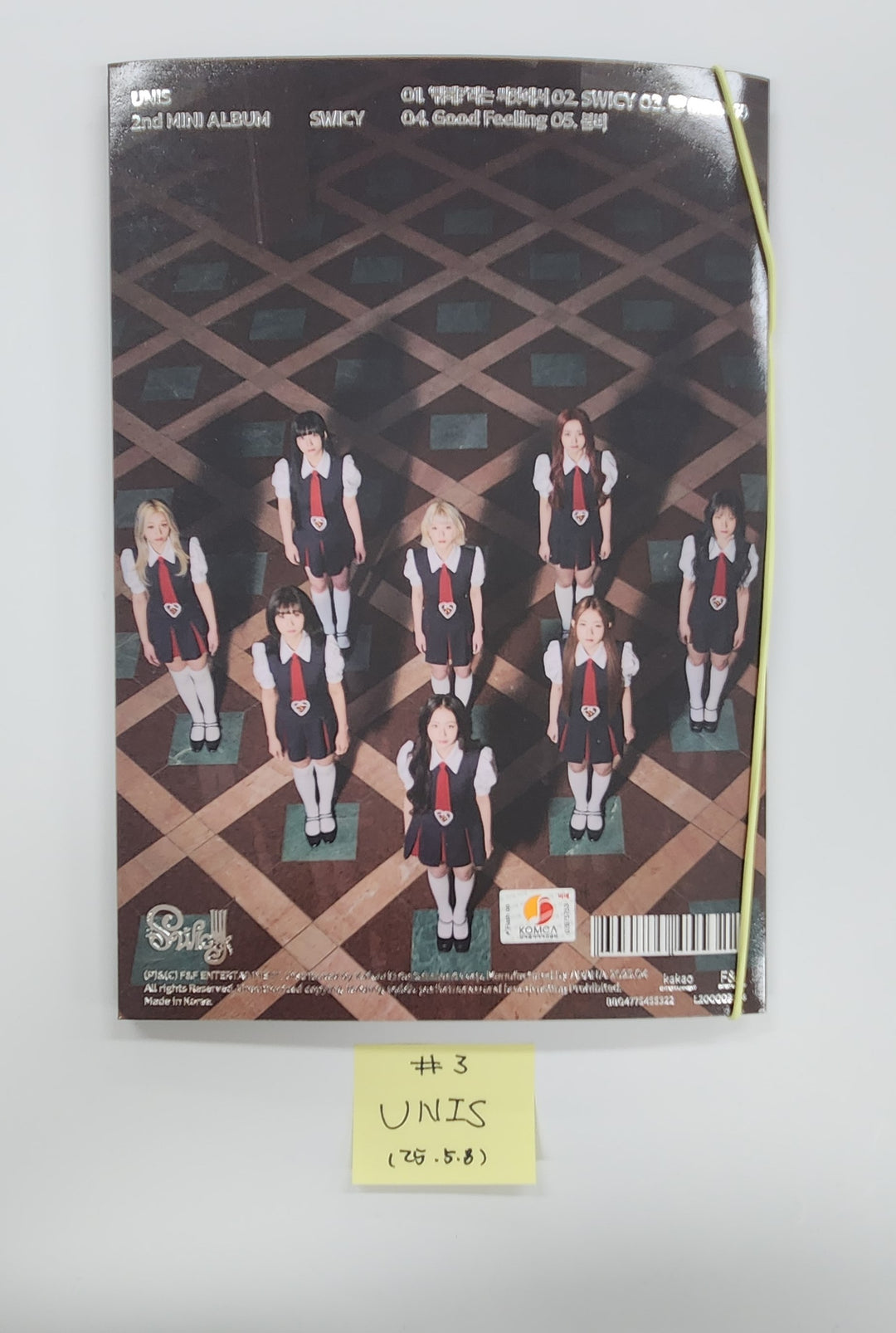 UNIS "SWICY", HITGS "Things we love : H", NEXZ "O-RLY?" - Hand Autographed(Signed) Promo Album [25.5.8]