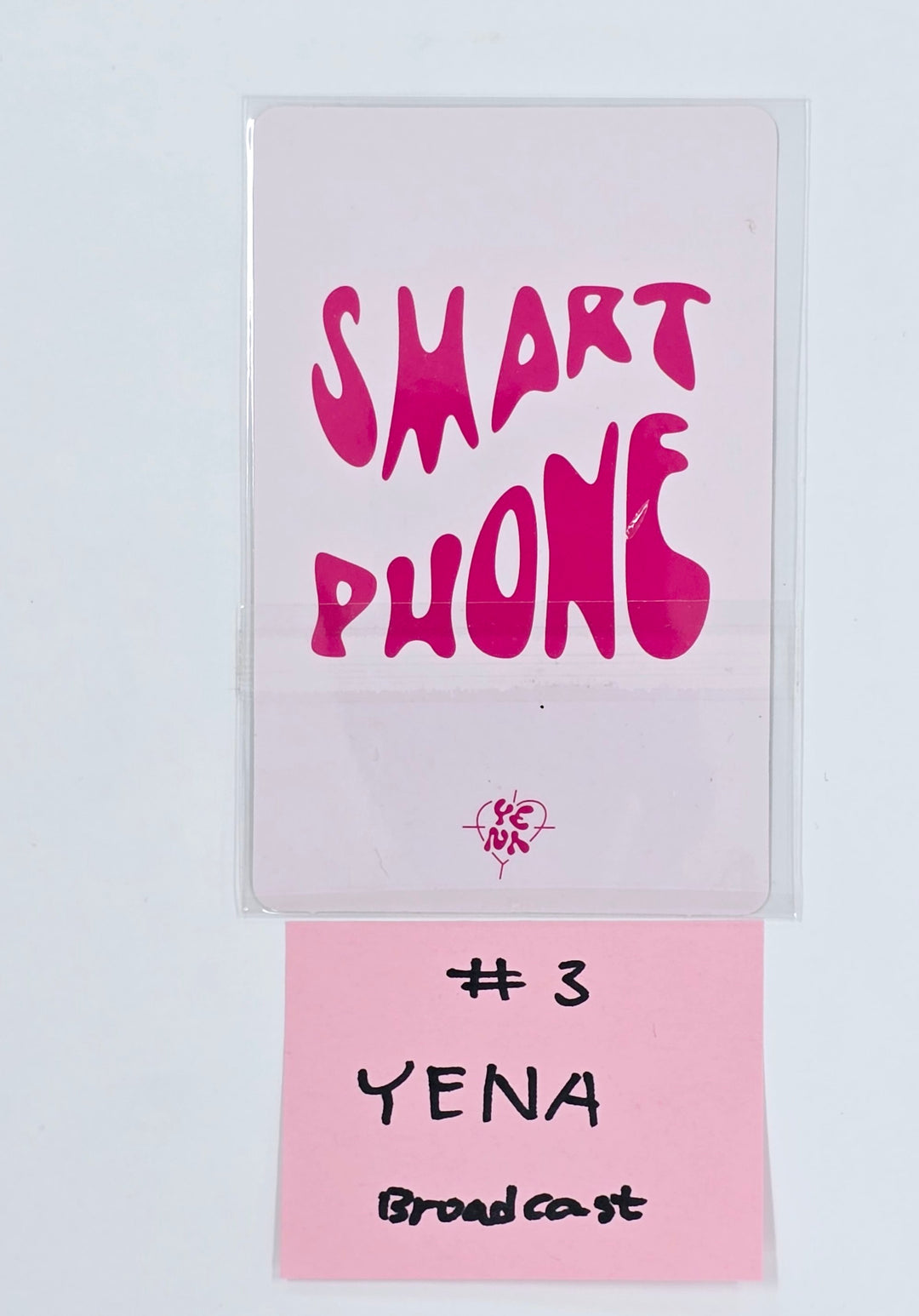 Yena "SMART PHONE" - Broadcast Photocard [25.5.8]
