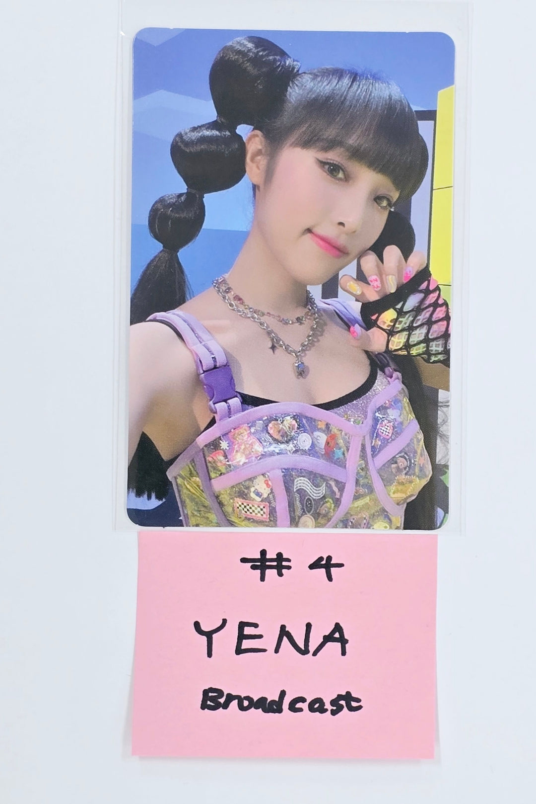Yena "SMART PHONE" - Broadcast Photocard [25.5.8]