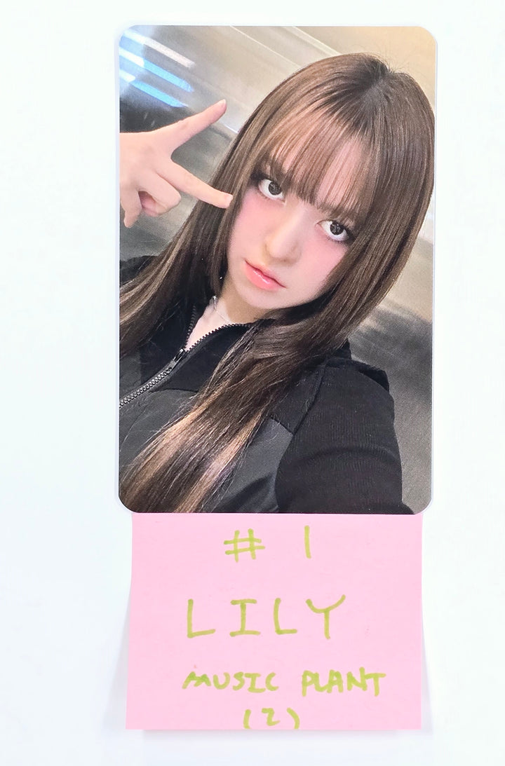 NMIXX "Fe3O4: FORWARD" - Music Plant Fansign Event Photocard [25.5.8]