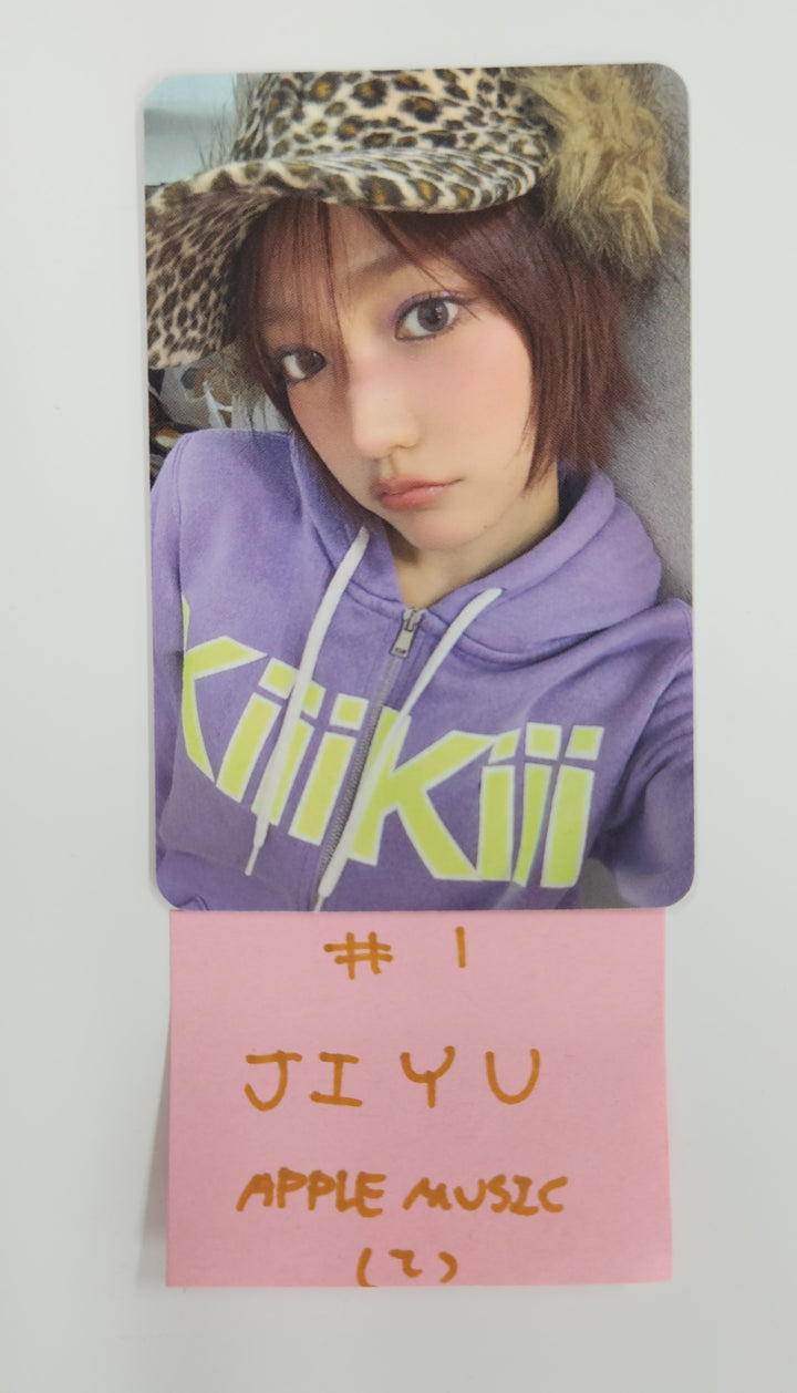 KiiiKiii "UNCUT GEM" - Apple Music Fansign Event Photocard Round 2 [DIGGING Ver.] [25.5.8]