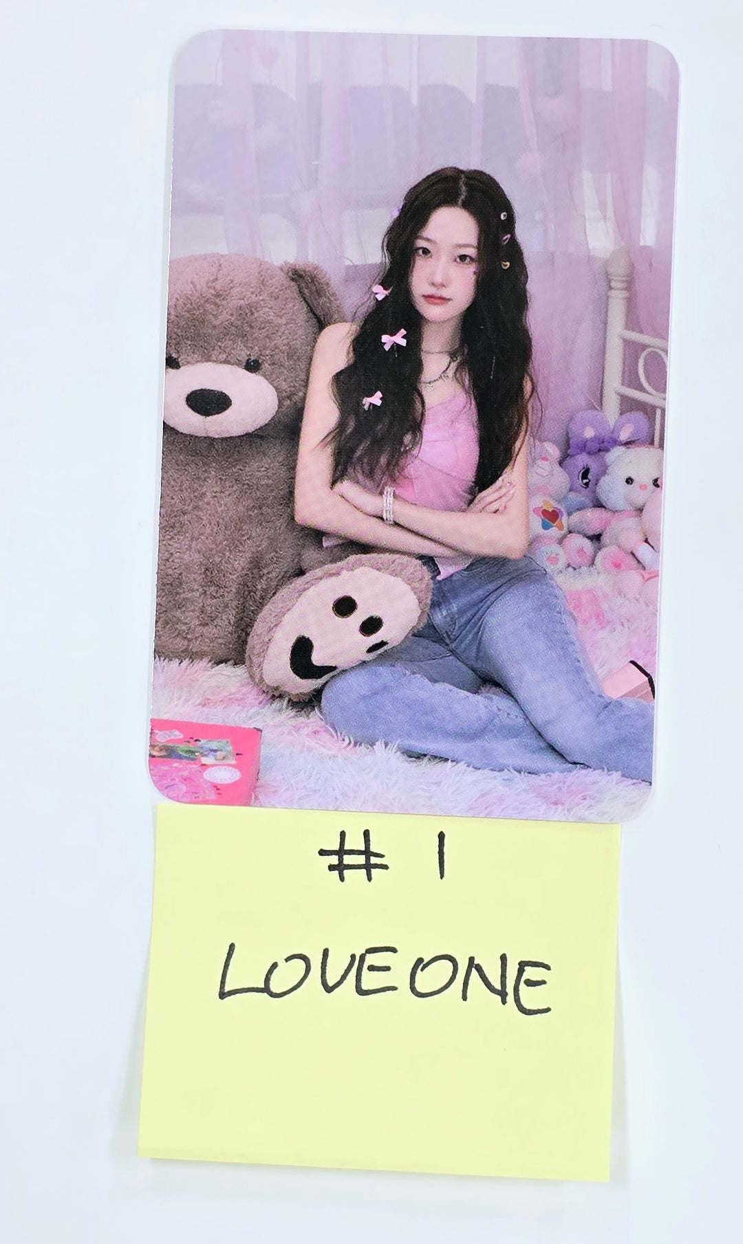 LOVEONE "Drama Queen" - Official Photocard [25.5.9]