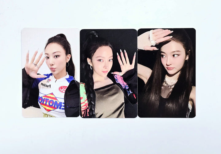 MEOVV "MEOW" - Broadcast Photocard [25.5.12]