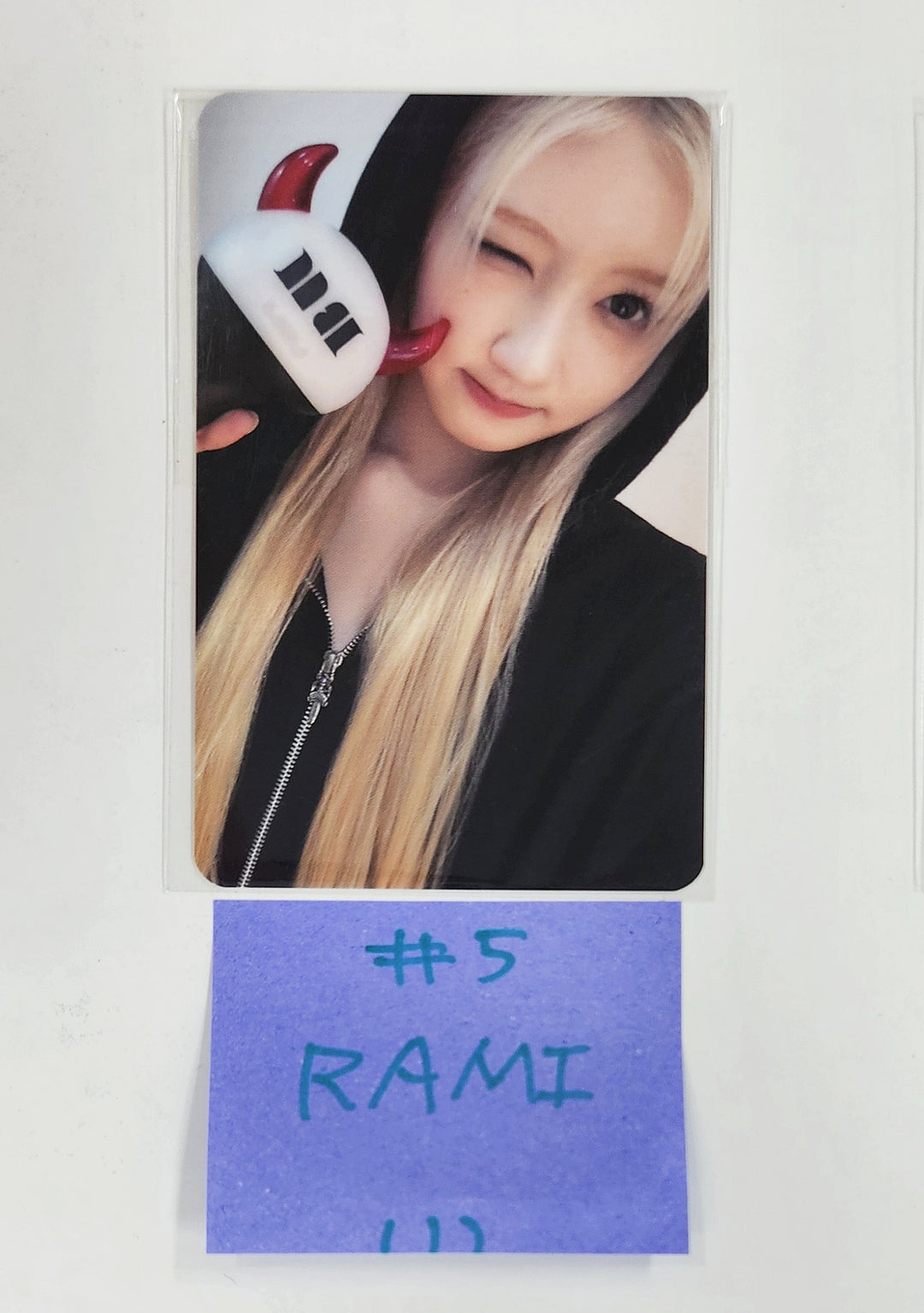 Babymonster - Official Lightstick Photocard [25.5.12]