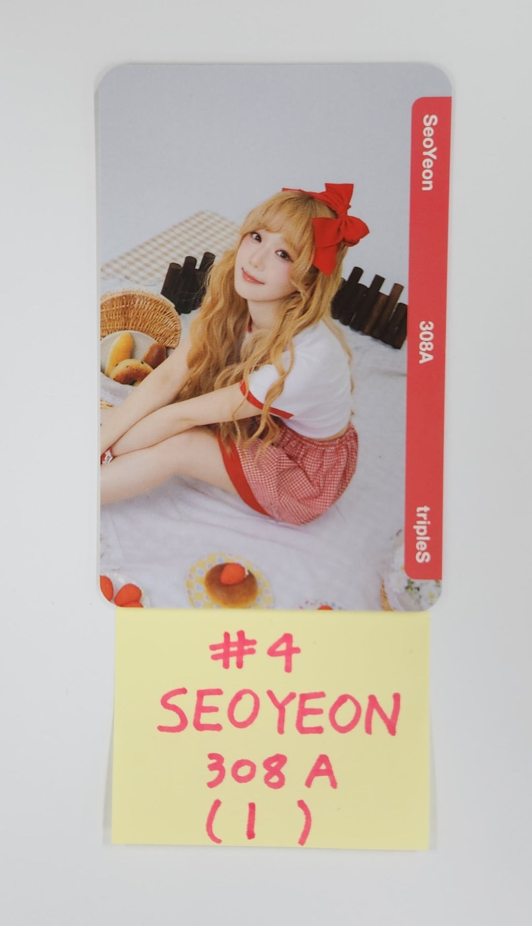 TripleS Atom Double Class Objekt - Official Photocard (1) [25.5.13]