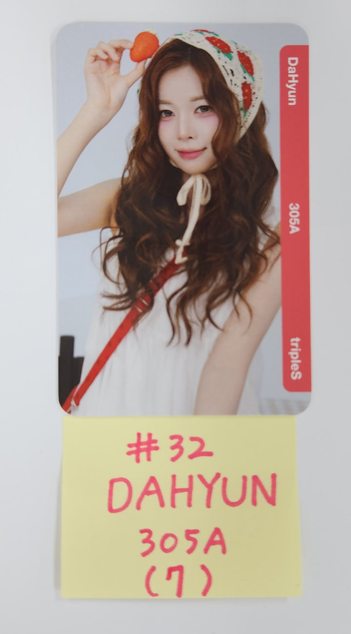 TripleS Atom Double Class Objekt - Official Photocard (2) [25.5.13]