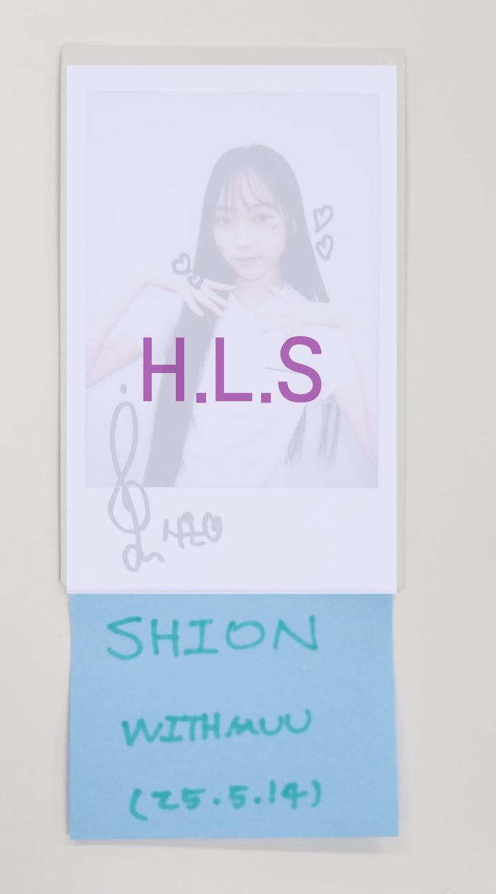 SHION (Of TripleS) Atom Double Class Objekt - Hand Autographed(Signed) Polaroid [25.5.14]